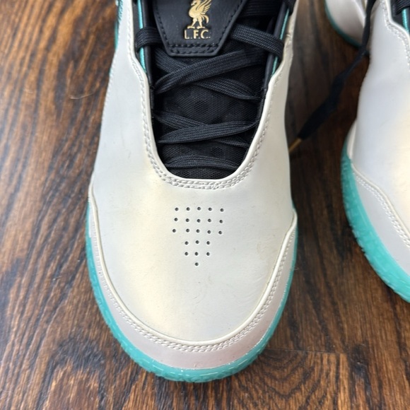 Nike x Liverpool FC ZM LeBron NXXT Gen AMPD EP Beige Men Basketball FJ1567-101 main image 9